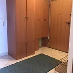 Prestige Na Stromej דירה *
