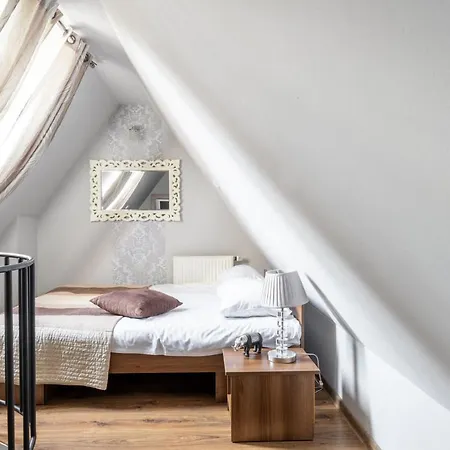 Prestige Na Stromej Apartmán *
