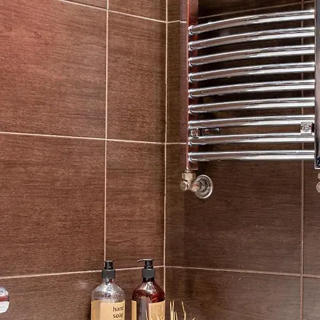 Prestige Na Stromej * Ζακοπάνε