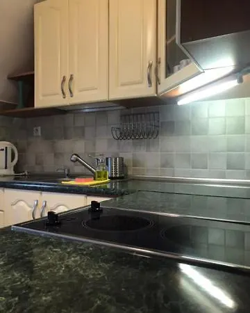 Prestige Na Stromej *